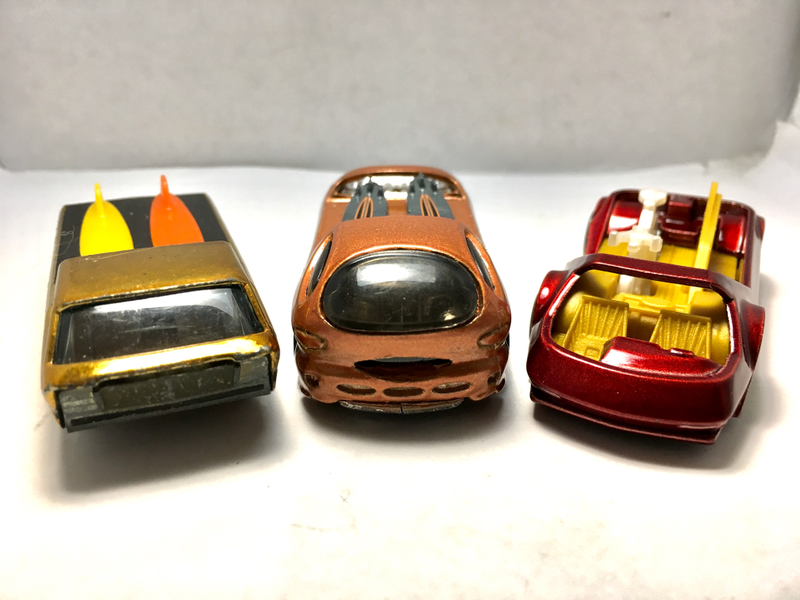 Illustration for article titled Deora over the years